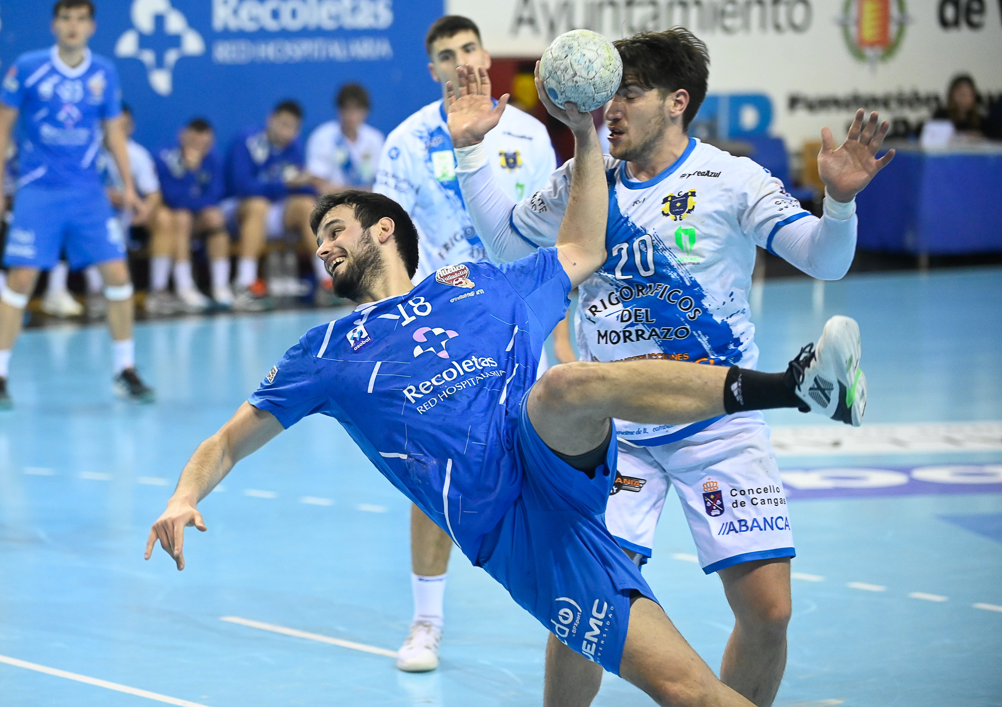 Fotos: El partido amistoso entre el Recoletas Valladolid y Frigoríficos Morrazo