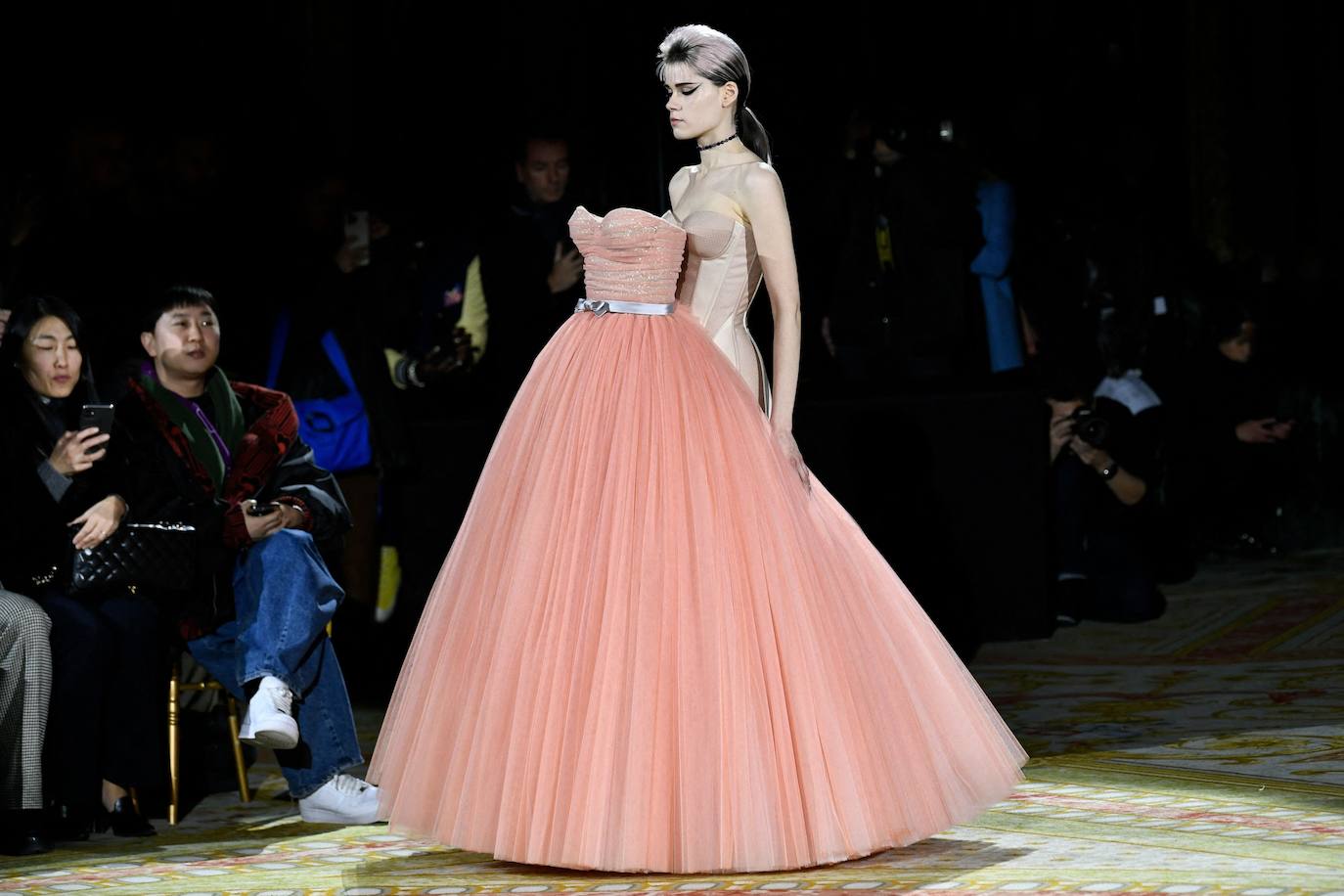 Fotos: Los vestidos más extravagantes de la París Fashion Week