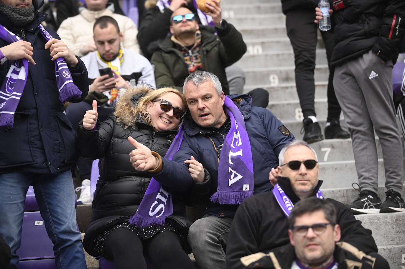 Fotos: Búscate en la grada de Zorrilla (2/2)