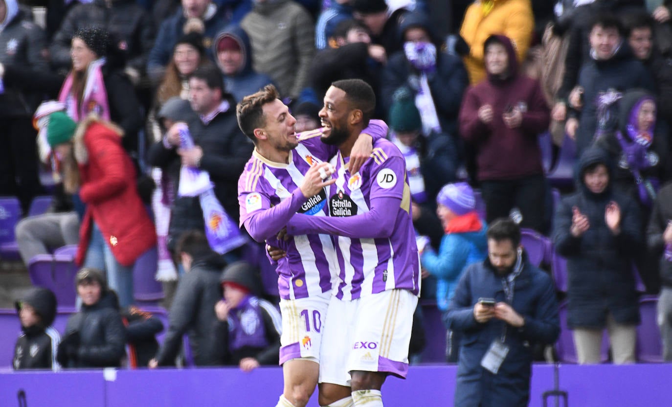 Fotos: El partido entre el Real Valladolid y el Valencia, en imágenes (1/2)