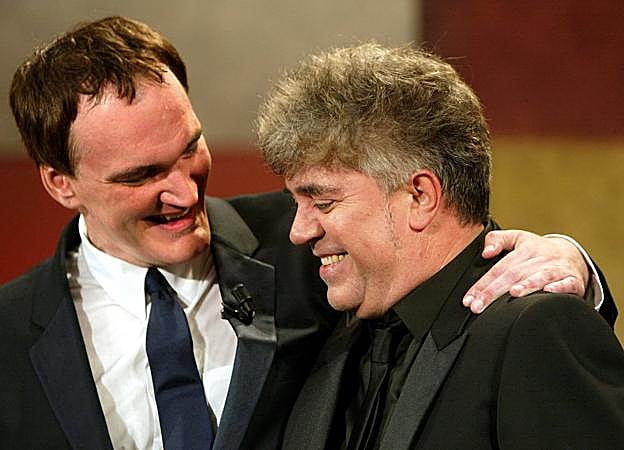 Con Pedro Almodóvar, en Cannes en 2004.