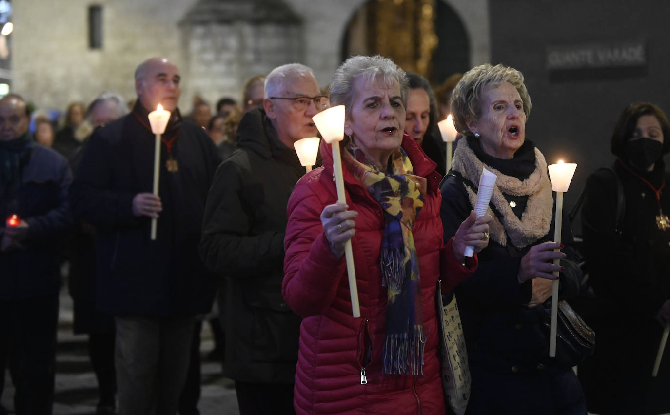 Fotos: La procesión de las Candelas en Valladolid, en imágenes