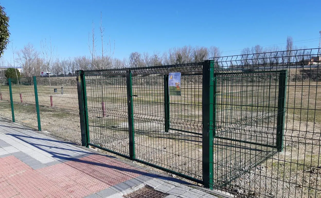 Abierto el nuevo parque canino de Cádiz