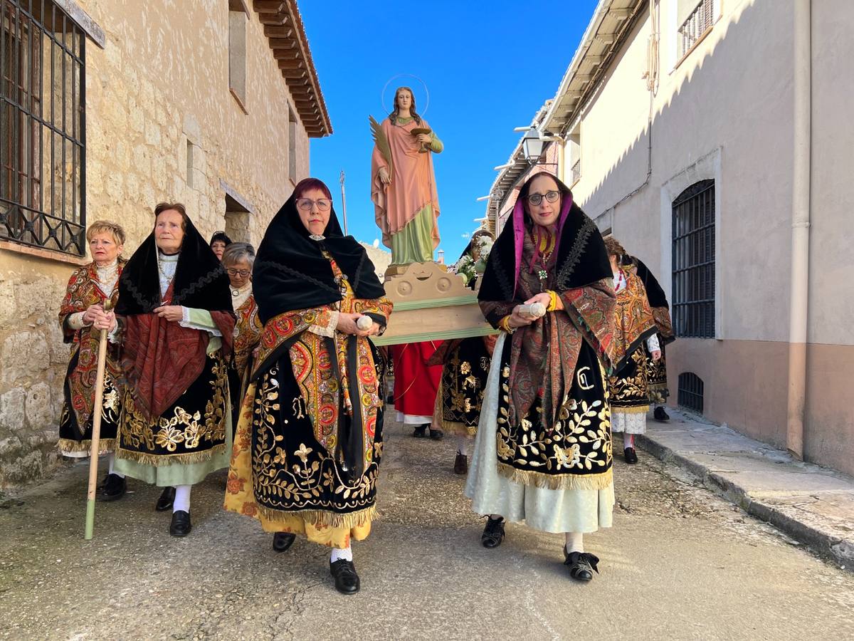 Fotos: Procesión de Santa Águeda en Tiedra