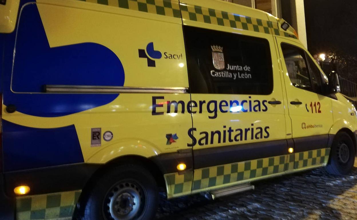 León: Muere una mujer tras salirse de la vía y volcar en Carucedo