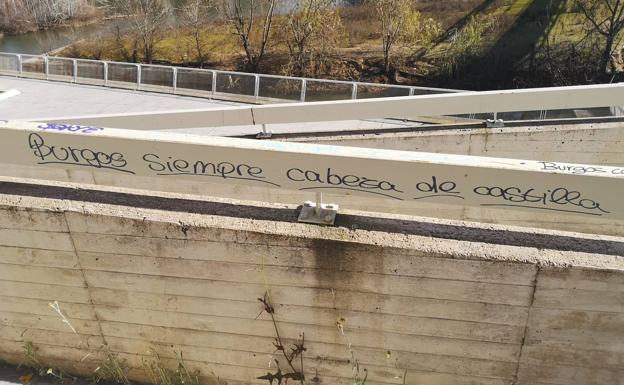 Pillados cinco menores de Burgos haciendo pintadas cerca del Museo de la Ciencia