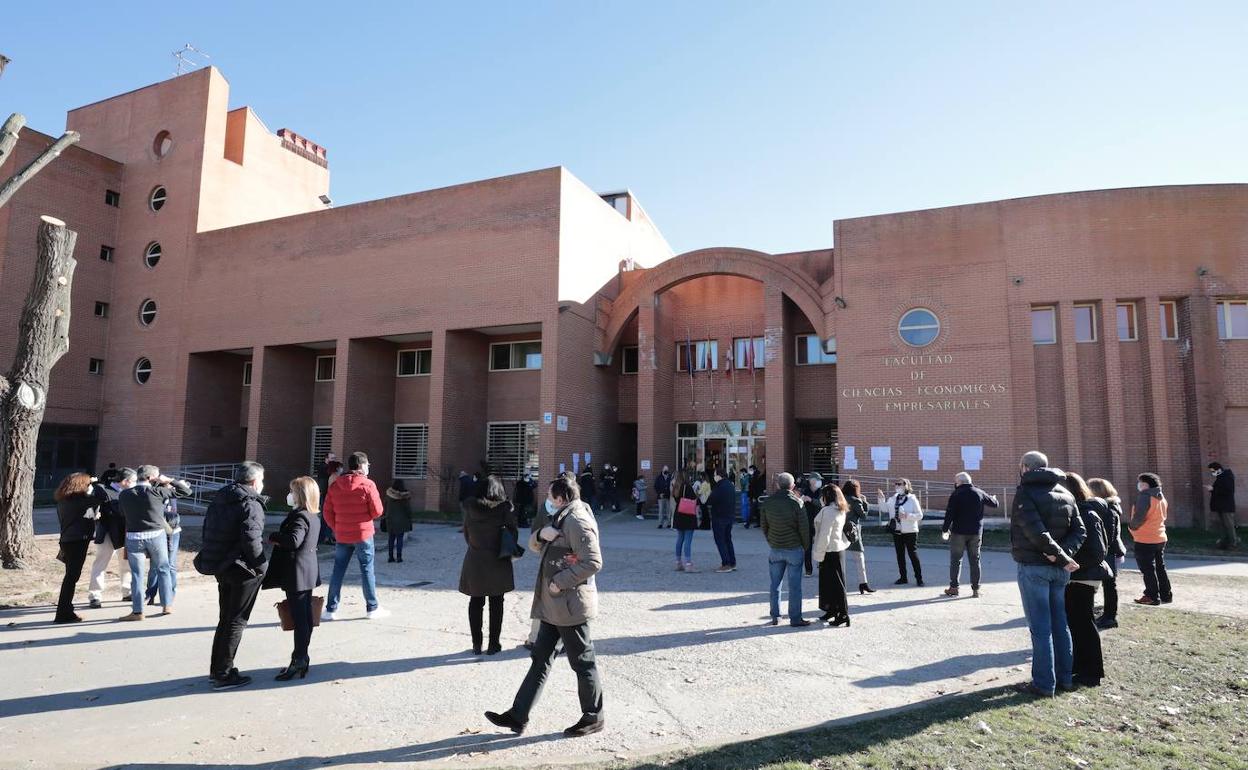 Examen 2023 del MIR en la Universidad de Valladolid. 