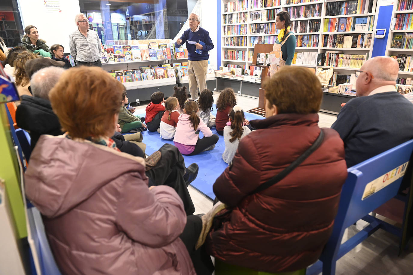 Fotos: Los niños de Valladolid celebran el cumpleaños de Renata con Ramón García