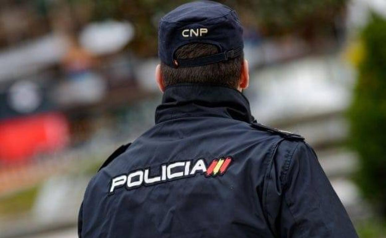 Valladolid: Detenido por romper la ventanilla de un coche para robar en su interior