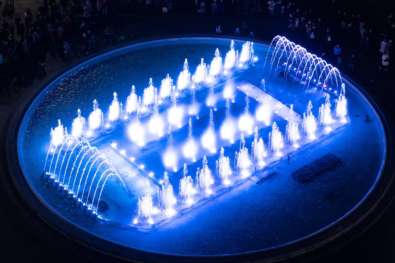 Inauguración fuente Zorrilla de Valladolid con un espectáculo de luz y música 