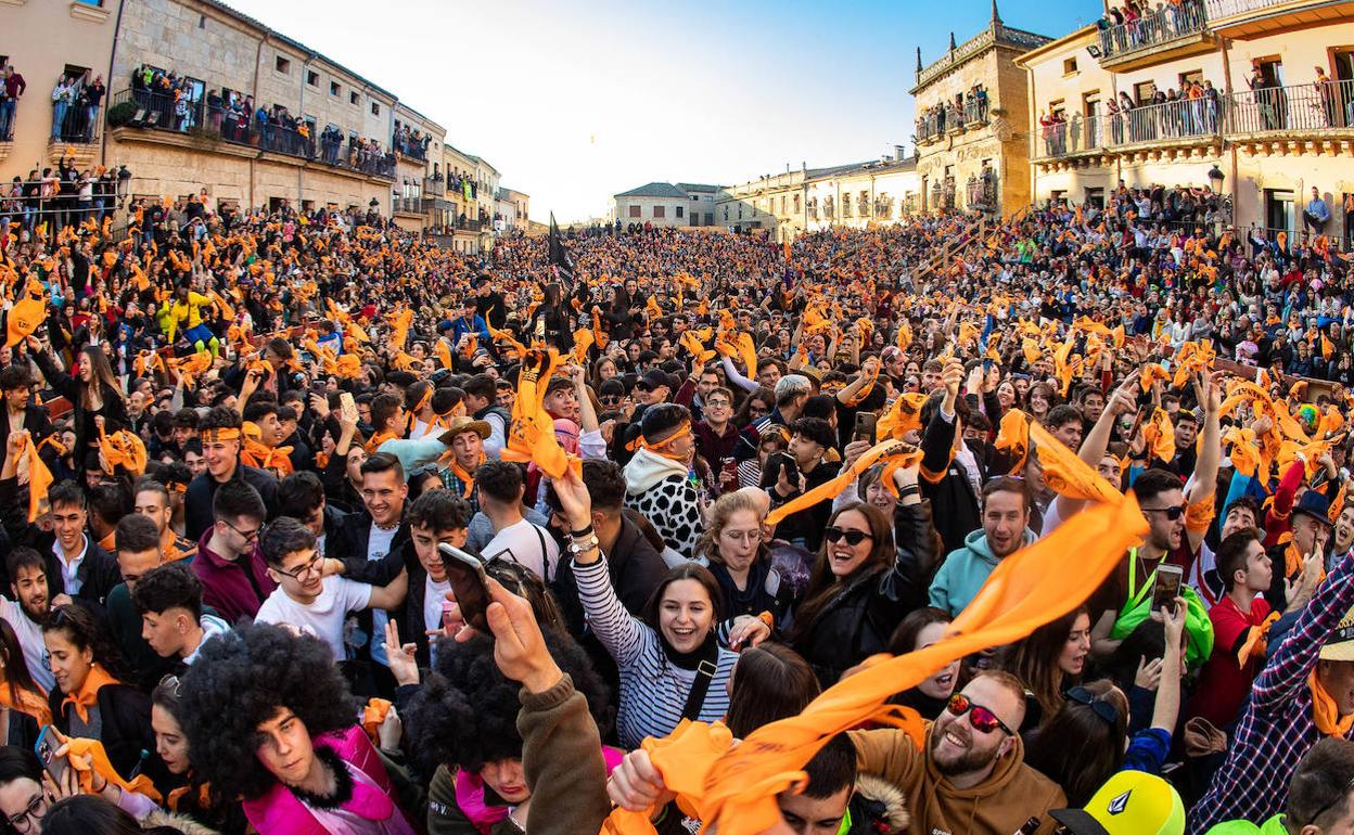 Cristina Sánchez pregona el Carnaval de Ciudad Rodrigo como «guardián de nuestra historia»