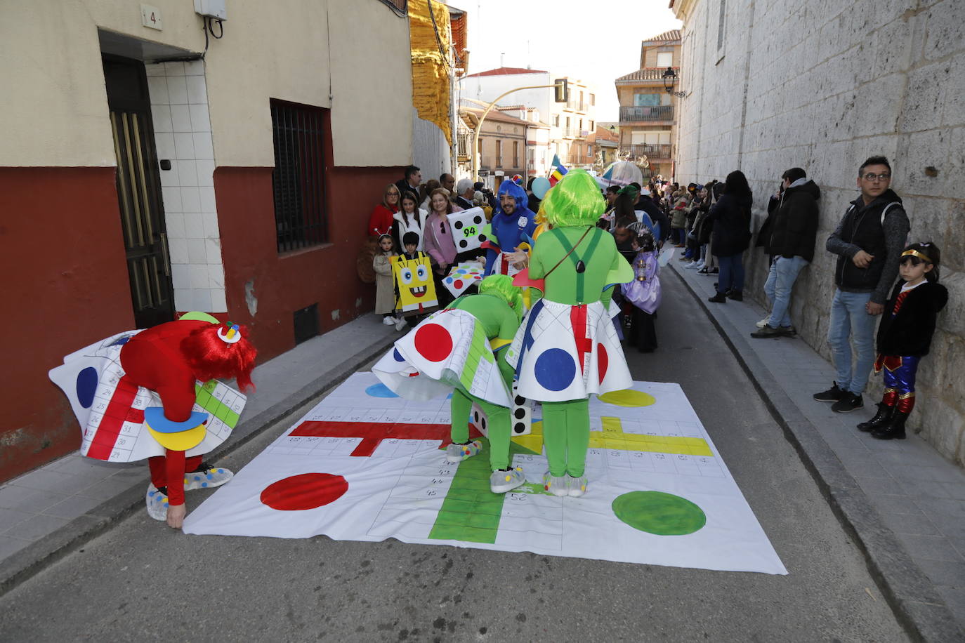 Un momento del desfile de carnaval en Tudela de Duero. 