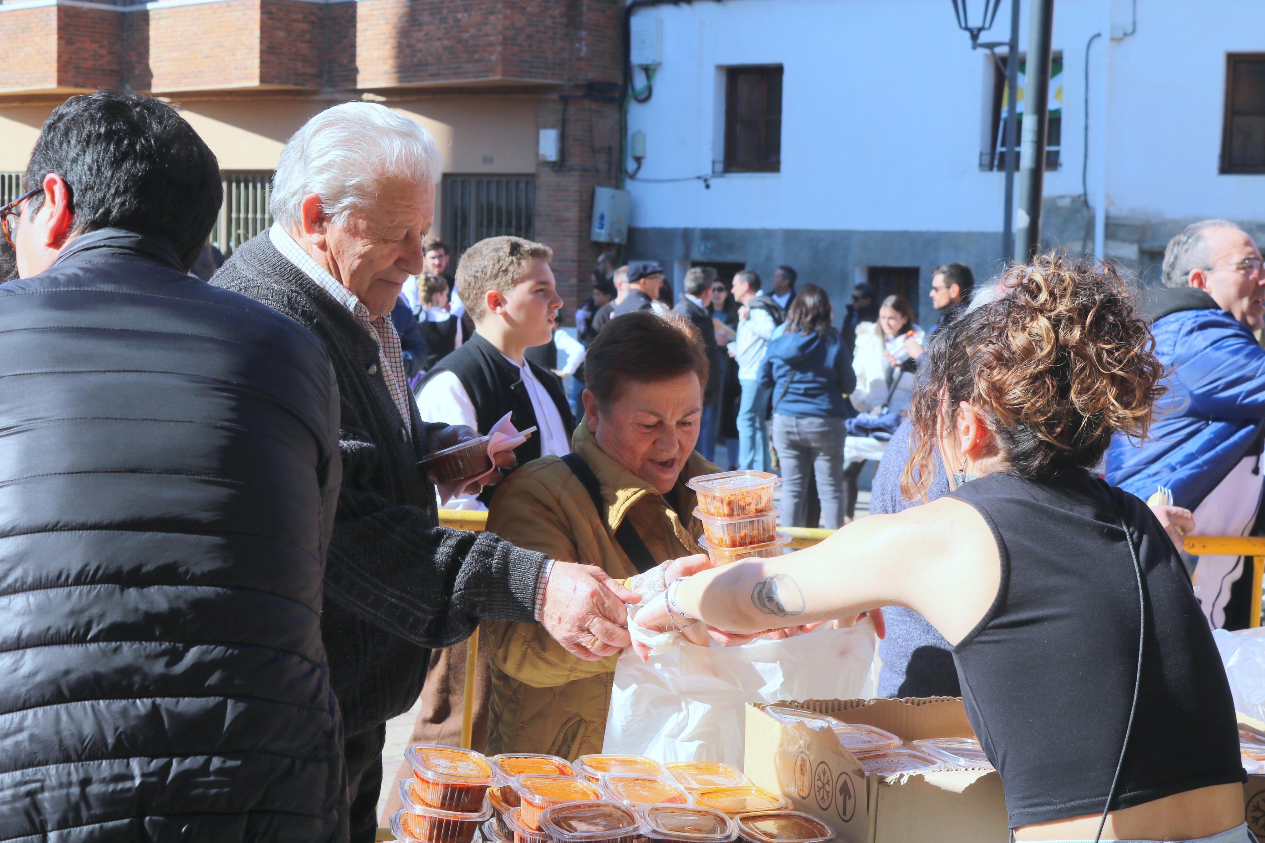 Villamuriel de Cerrato vivió una jornada festiva con música, danzas y gastronomía