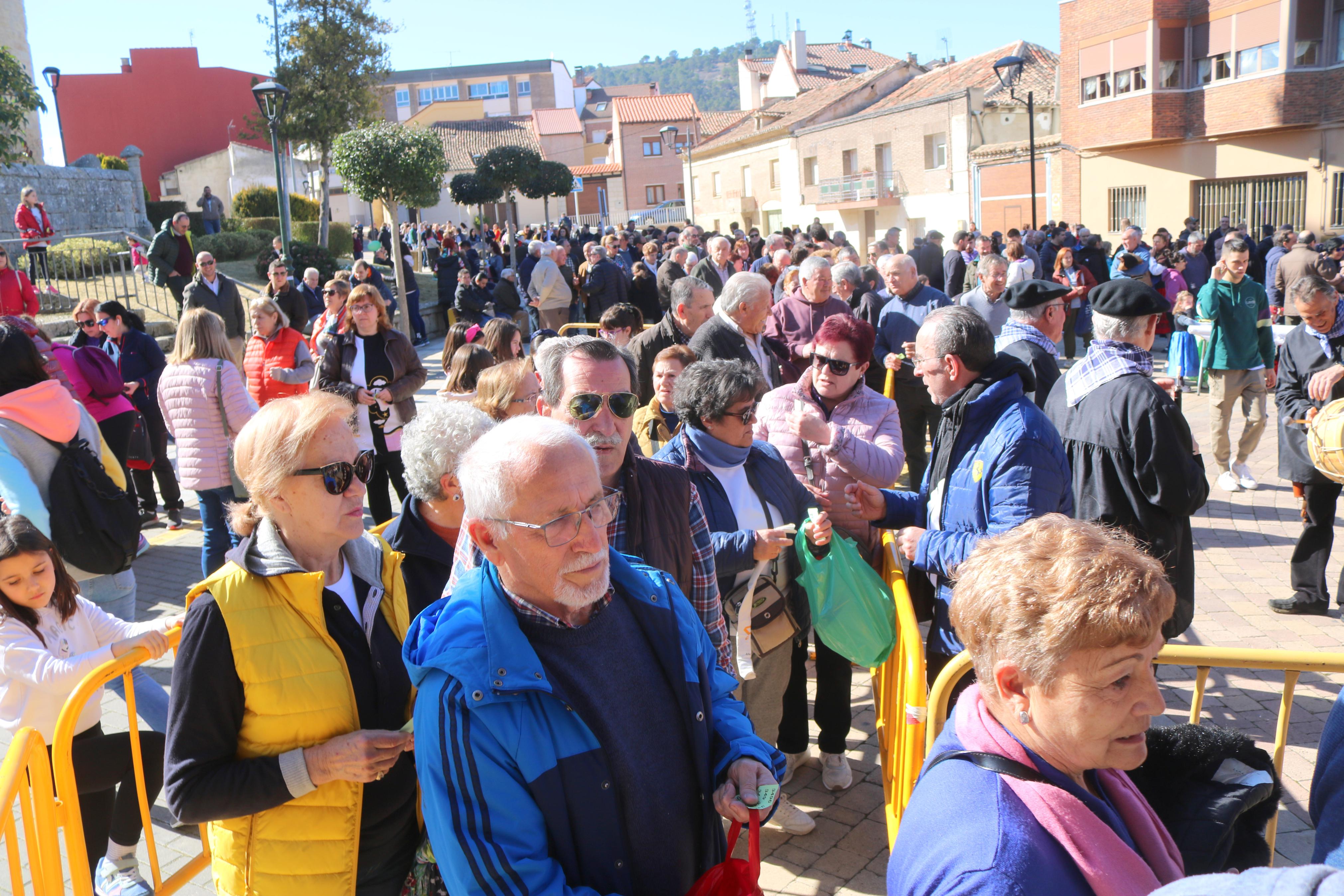 Villamuriel de Cerrato vivió una jornada festiva con música, danzas y gastronomía