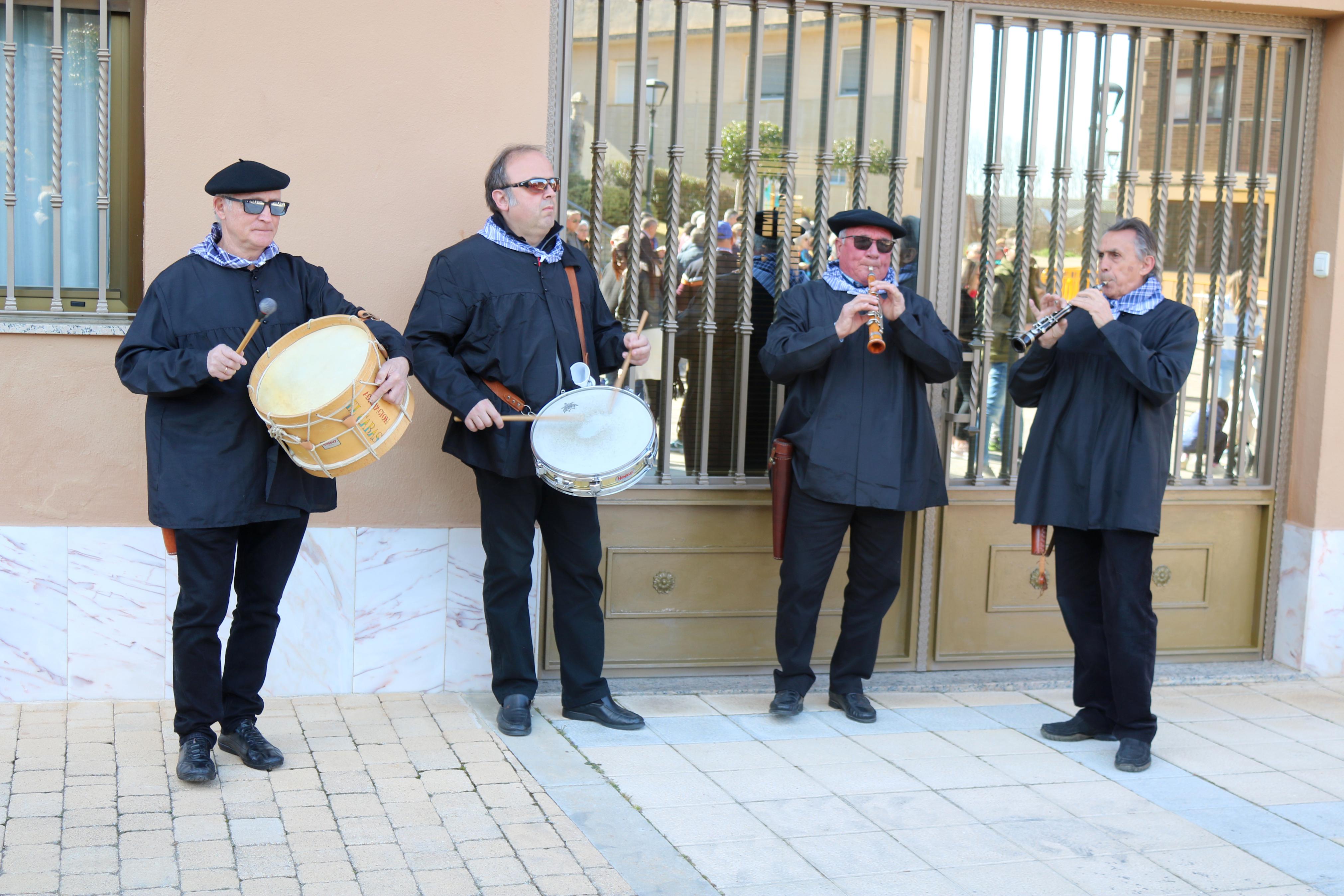 Villamuriel de Cerrato vivió una jornada festiva con música, danzas y gastronomía