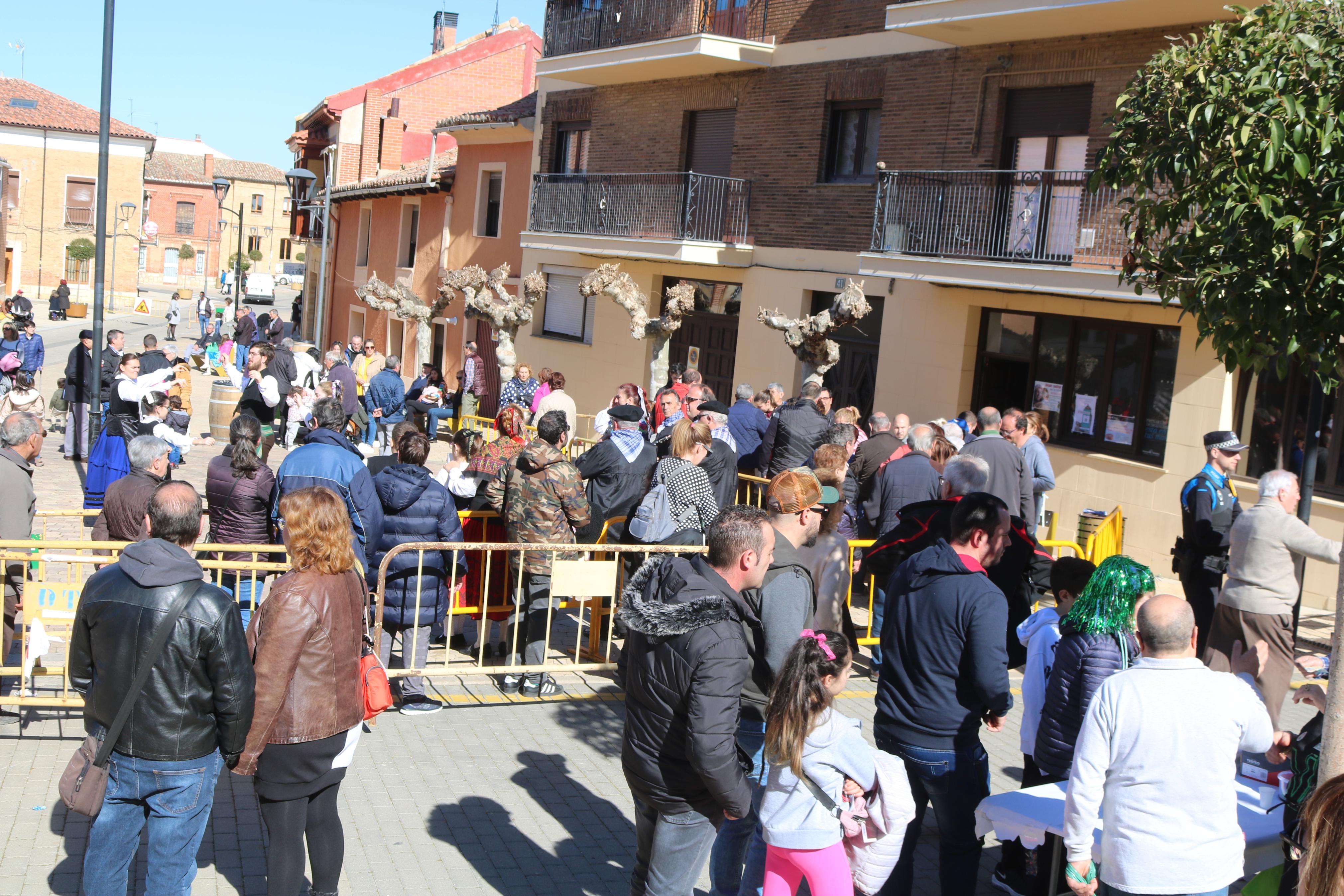 Villamuriel de Cerrato vivió una jornada festiva con música, danzas y gastronomía