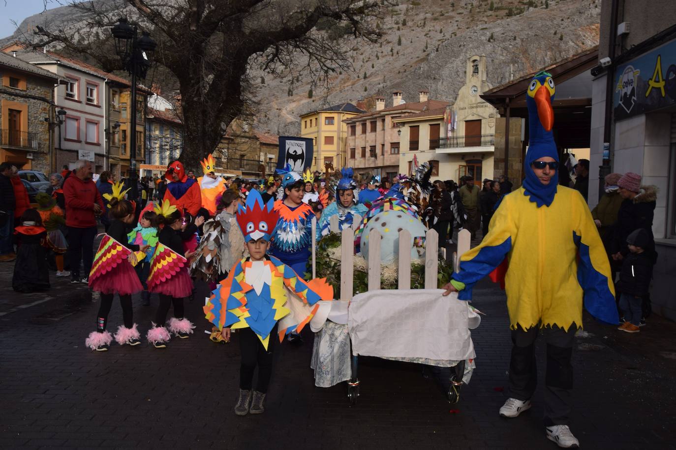 Fotos: Desfile de carnaval en Velilla del Río Carrión