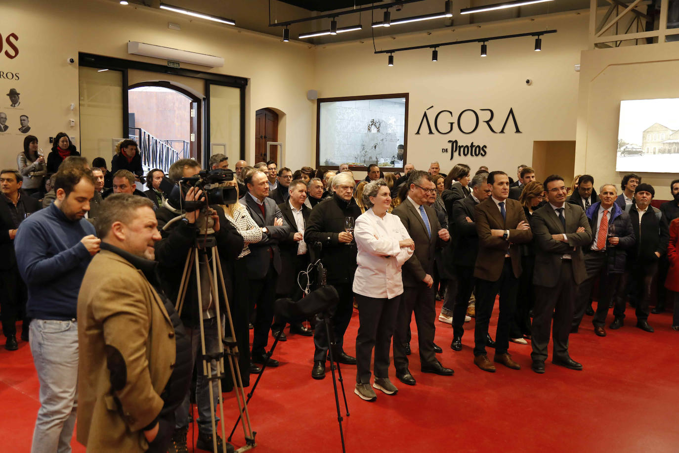 Fotos: La apertura del primer proyecto gastronómico de Bodegas Protos, en imágenes