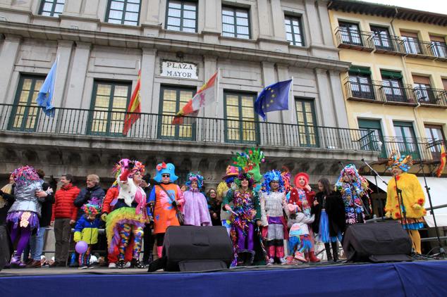 Un momento de las celebraciones por el Domingo de Piñata. 