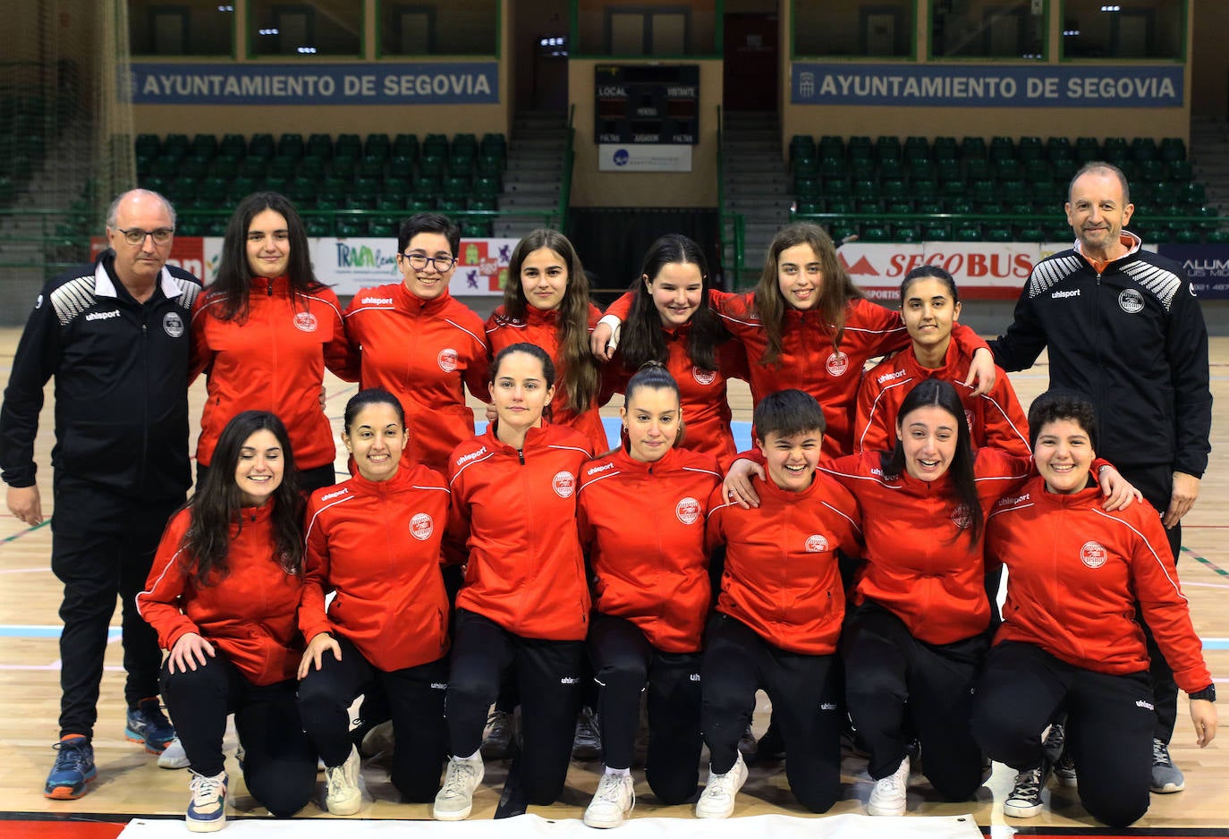 Presentacion de los equipos del club Segosala. 