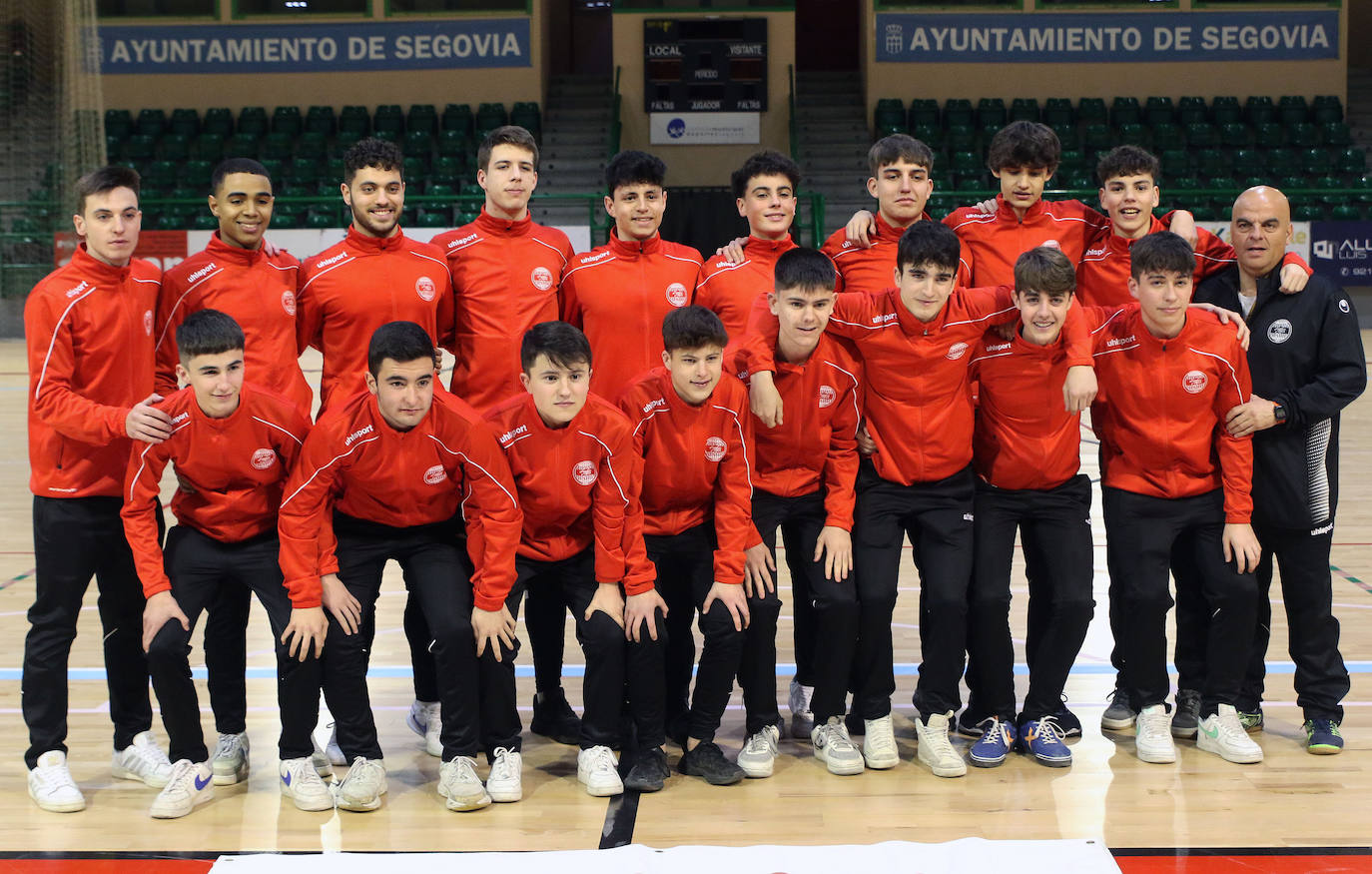 Presentacion de los equipos del club Segosala. 