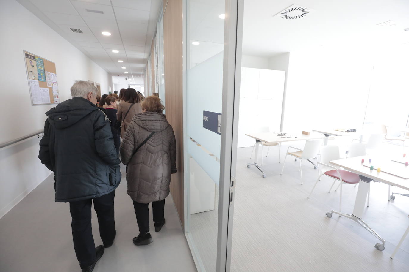 Fotos: El Ayuntamiento inaugura en Parquesol el primer Centro de Vida Activa en Valladolid