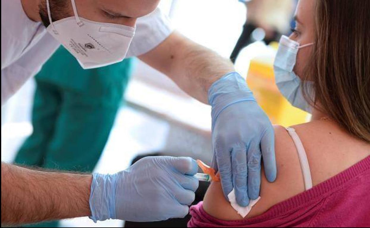 Vacunación contra la covid.