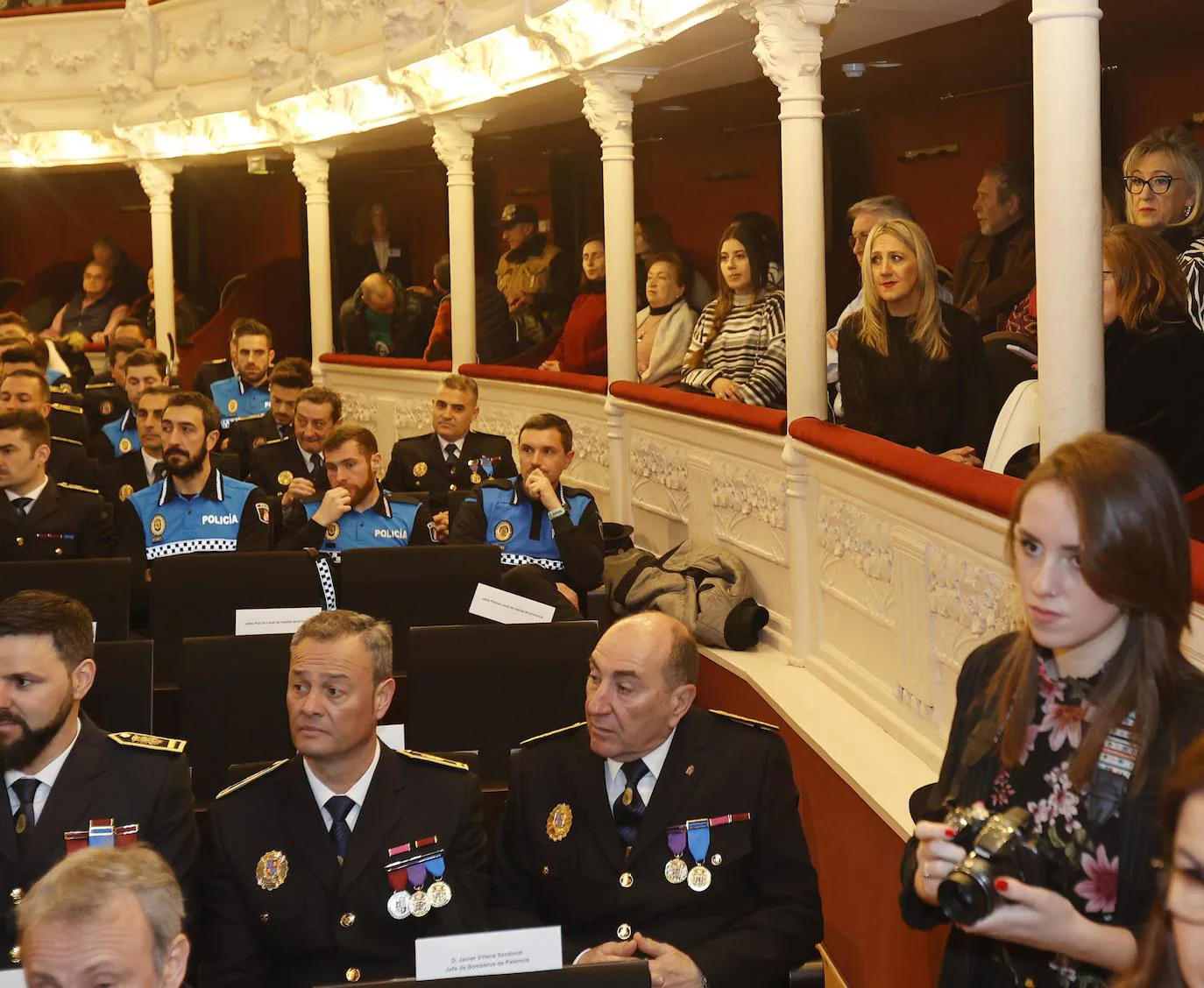 Fotos: La Policía Local de Palencia festeja a su patrón