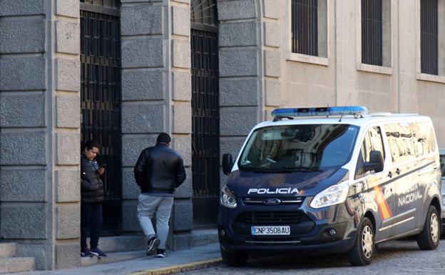 Piden 34 años de cárcel por captar mujeres de Colombia para ejercer la prostitución