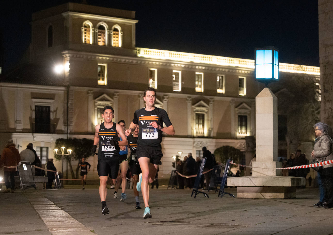Fotos: Carrera &#039;Ríos de Luz 2023&#039; en Valladolid
