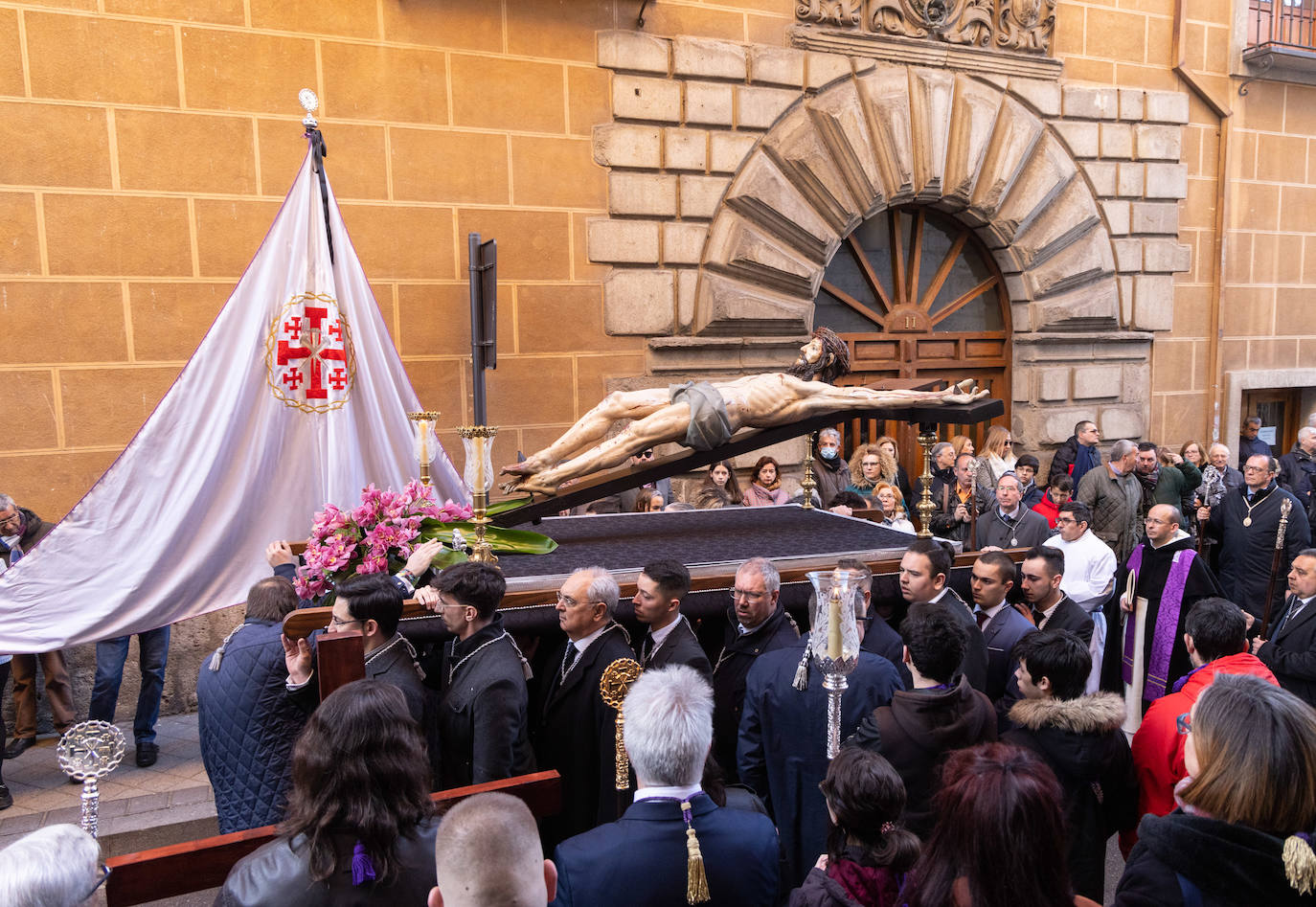 Fotos: Via Crucis Procesional en Valladolid de la cofradía de la Sagrada Pasión de Cristo