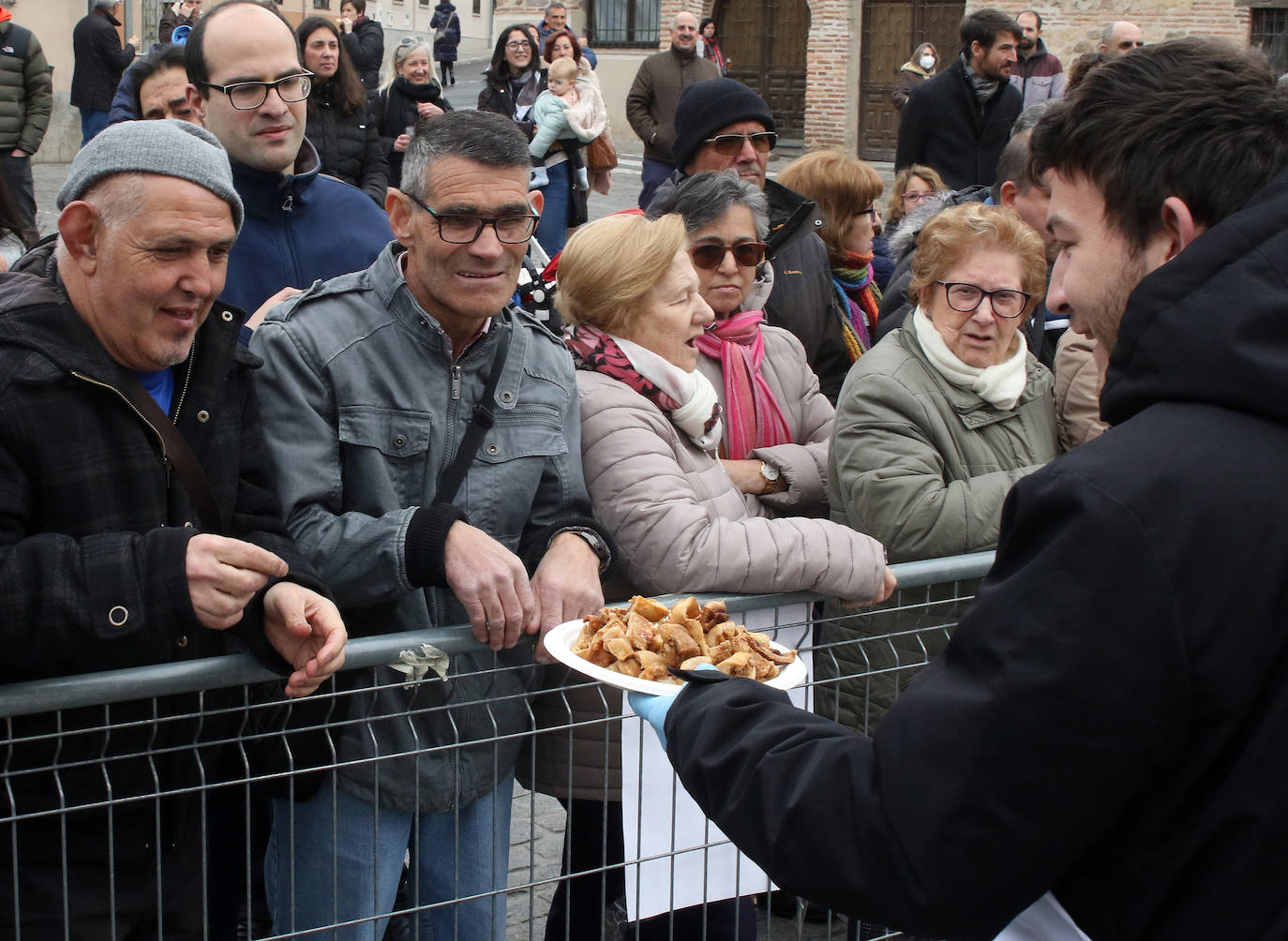 Degustación gastronómica del cerdo en San Lorenzo. 