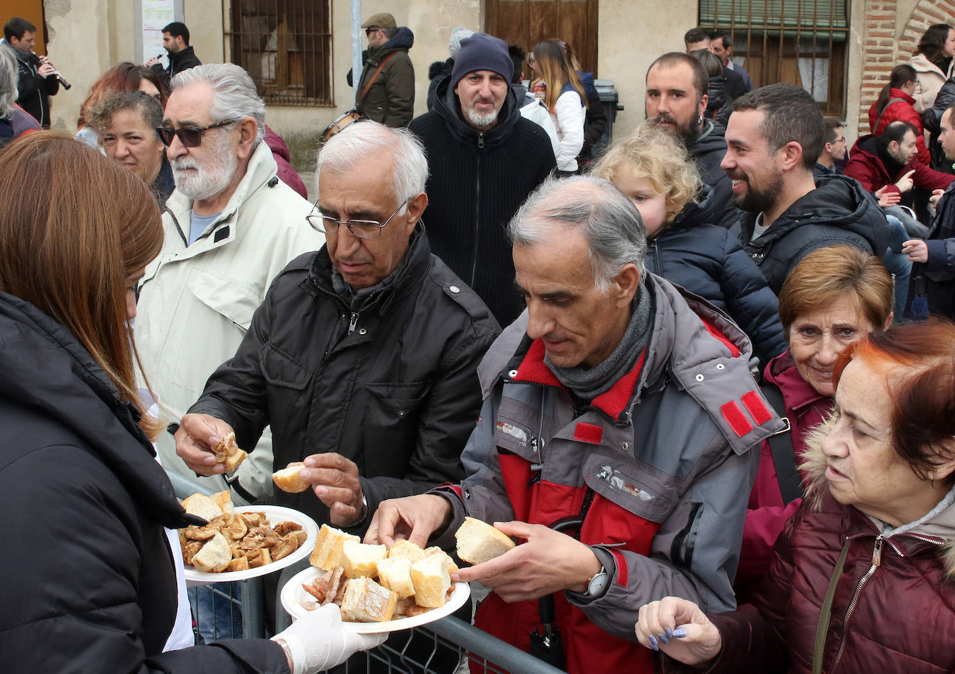 Degustación gastronómica del cerdo en San Lorenzo. 