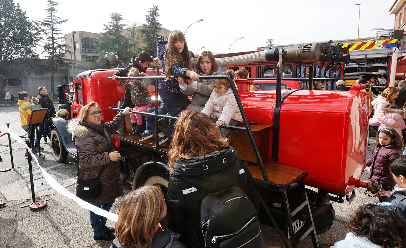 Jornada de puertas abiertas en el Parque de Bomberos