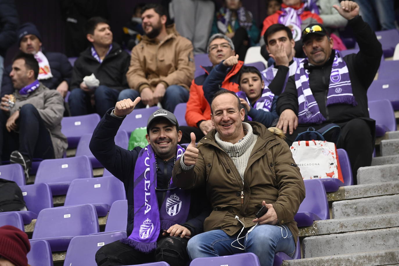 Fotos: Búscate en la grada del José Zorrilla (2/5)