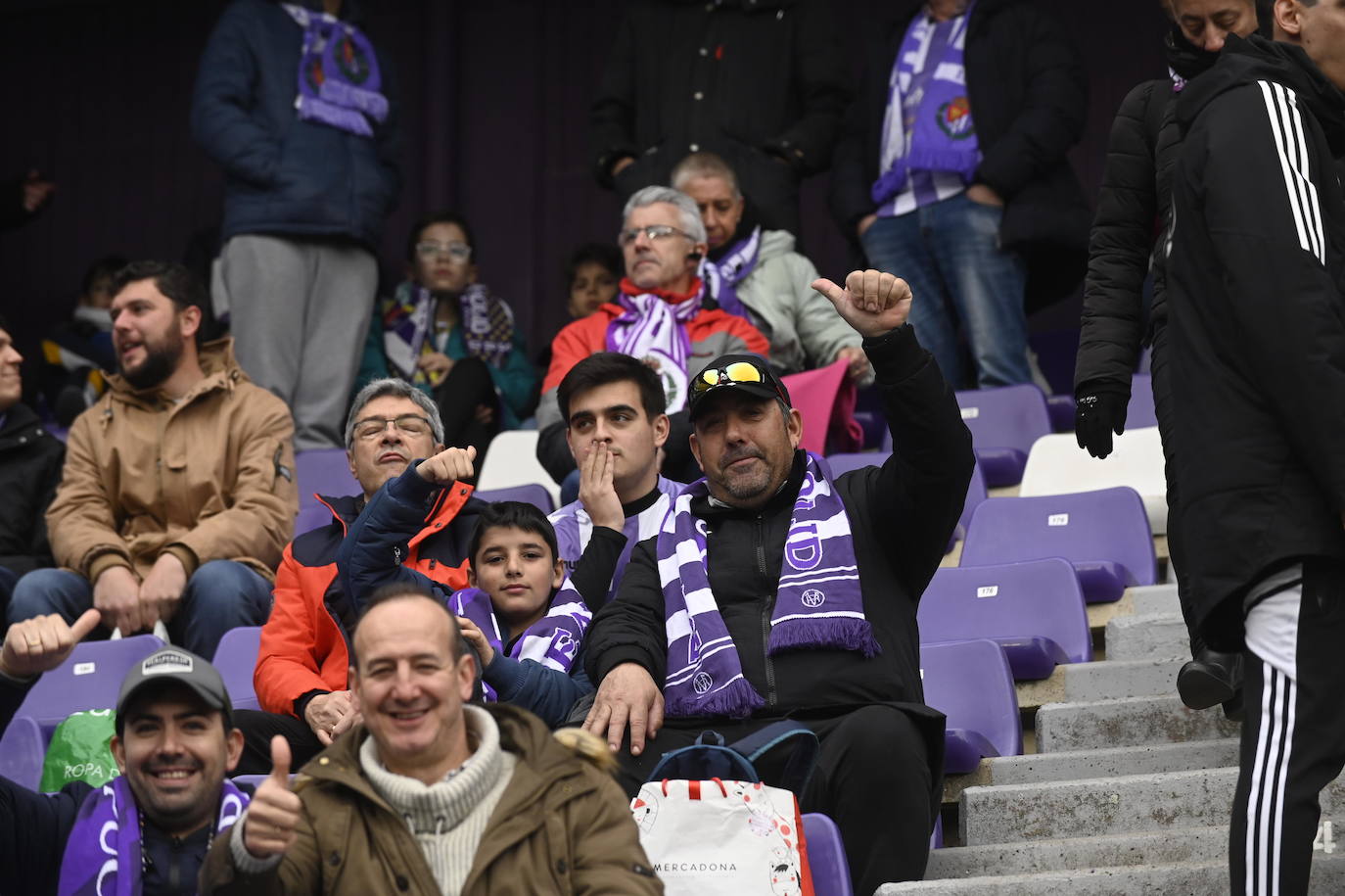 Fotos: Búscate en la grada del José Zorrilla (2/5)