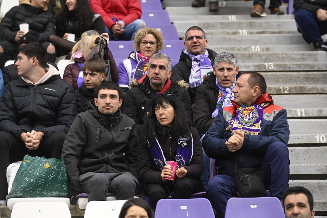 Fotos: Búscate en la grada del José Zorrilla (3/5)