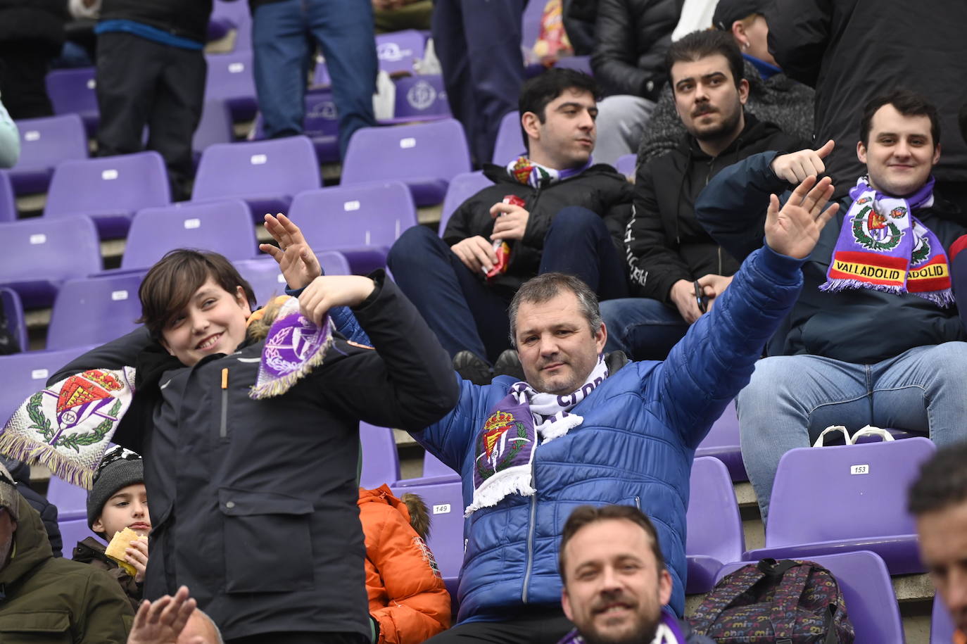 Fotos: Búscate en la grada del José Zorrilla (3/5)