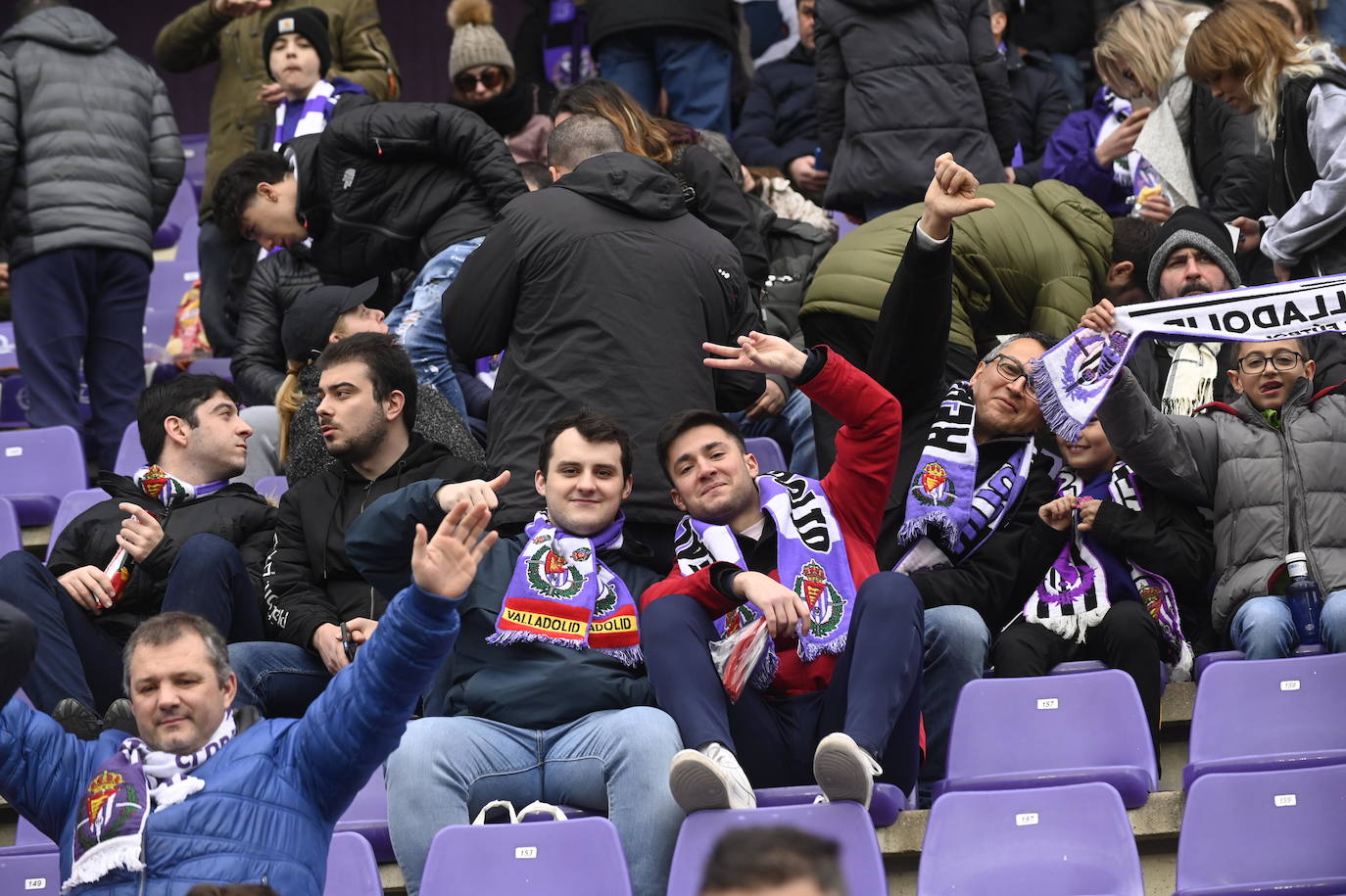 Fotos: Búscate en la grada del José Zorrilla (3/5)