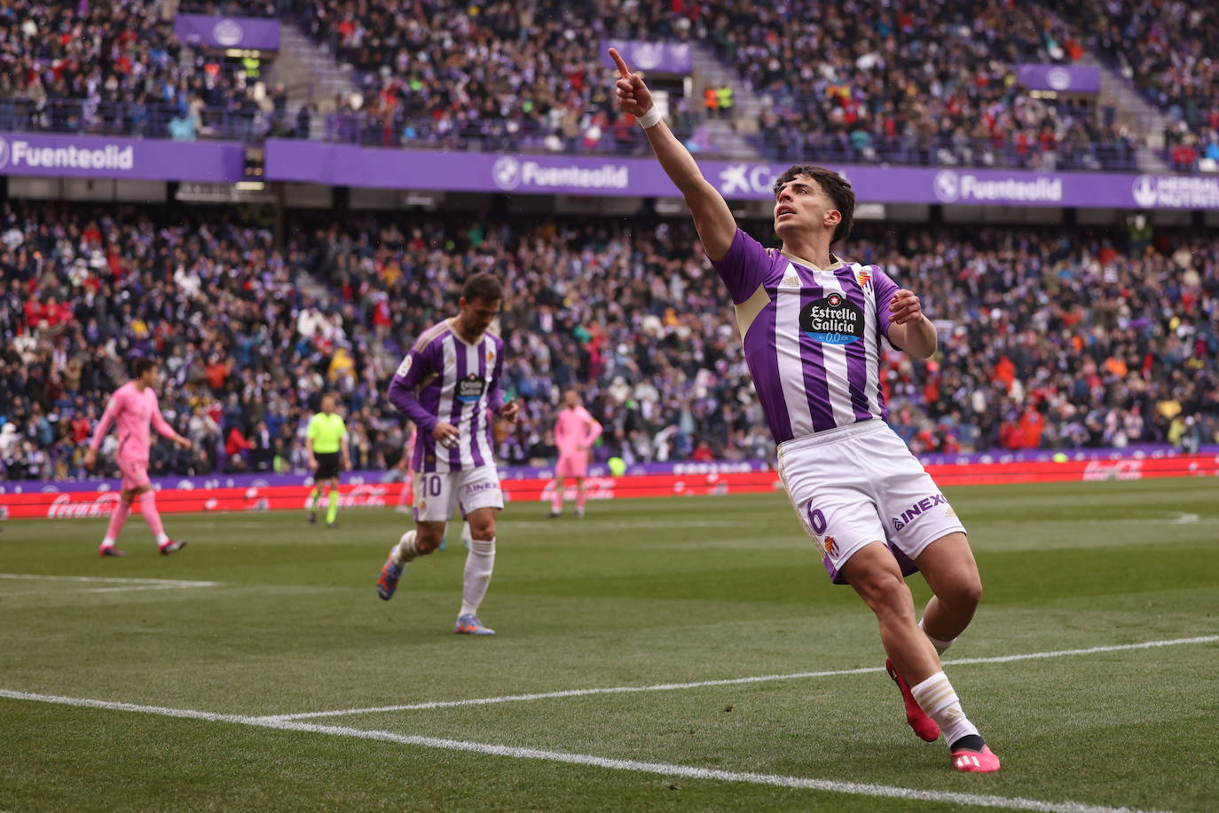 Fotos: Las imágenes del partido entre el Real Valladolid y el Espanyol