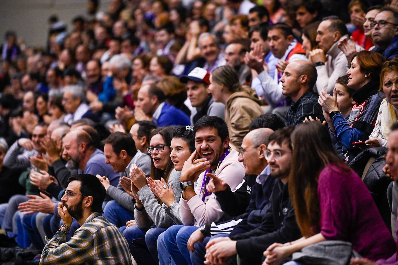 Fotos: Real Valladolid de baloncesto 81 - 75 Estudiantes