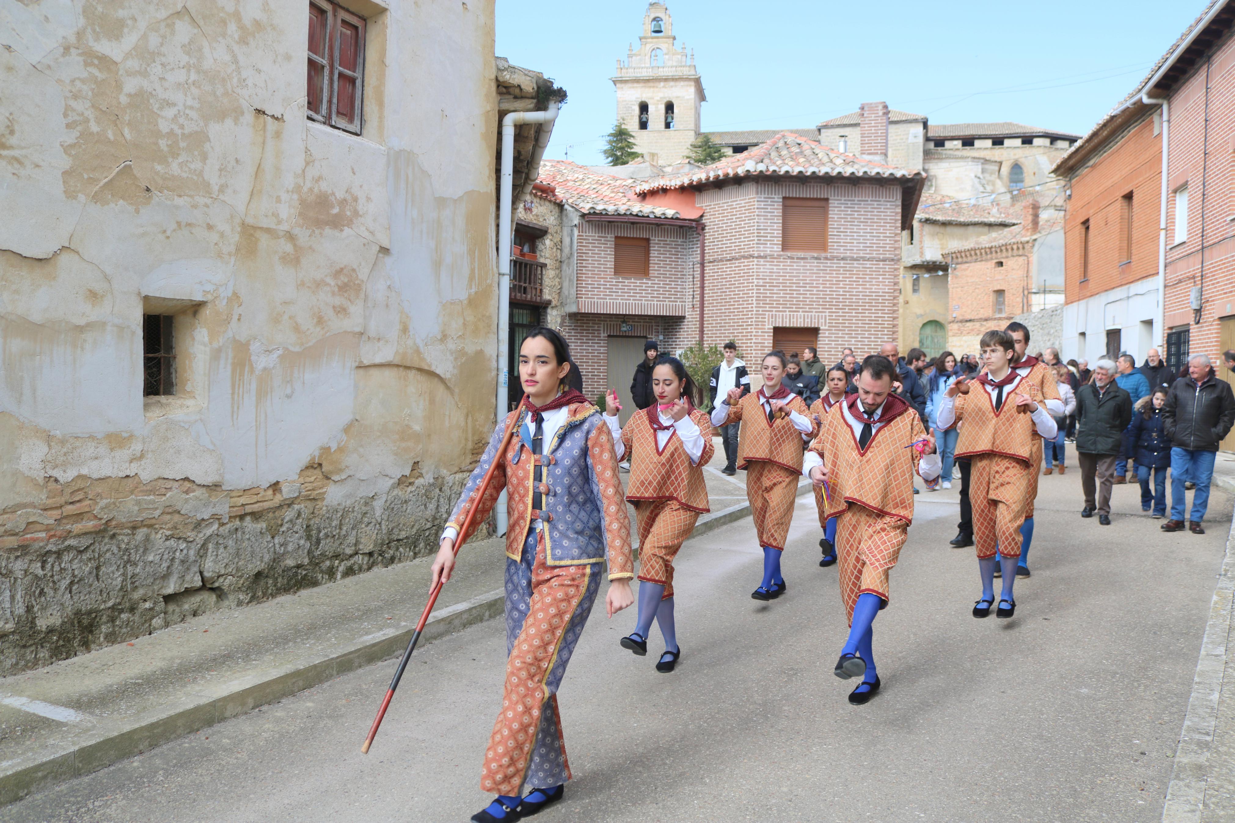 Villamediana celebra con todos los honores la fiesta de Santo Tomás