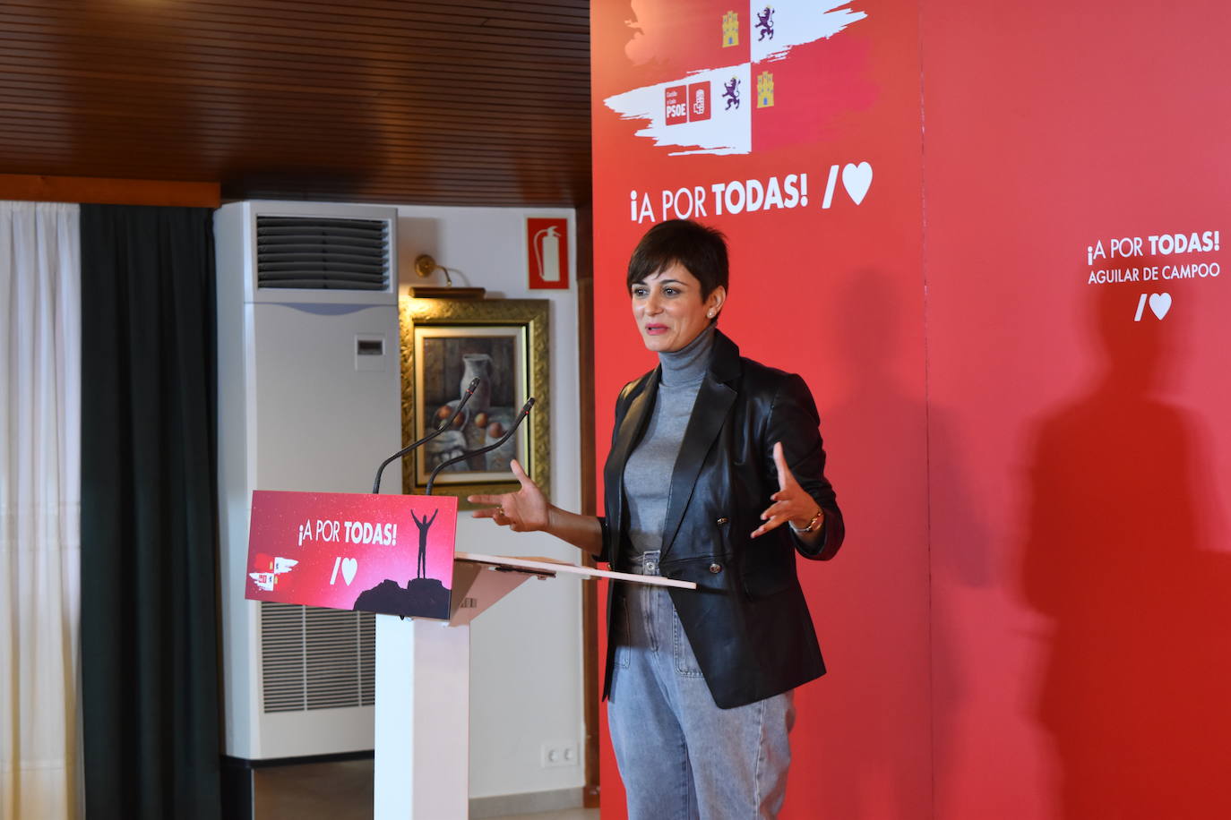 Fotos: La ministra Isabel Rodríguez apoya a los candidatos del norte de Palencia