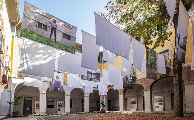 Instalación fotográfica que puede visitarse en el LAVA. 