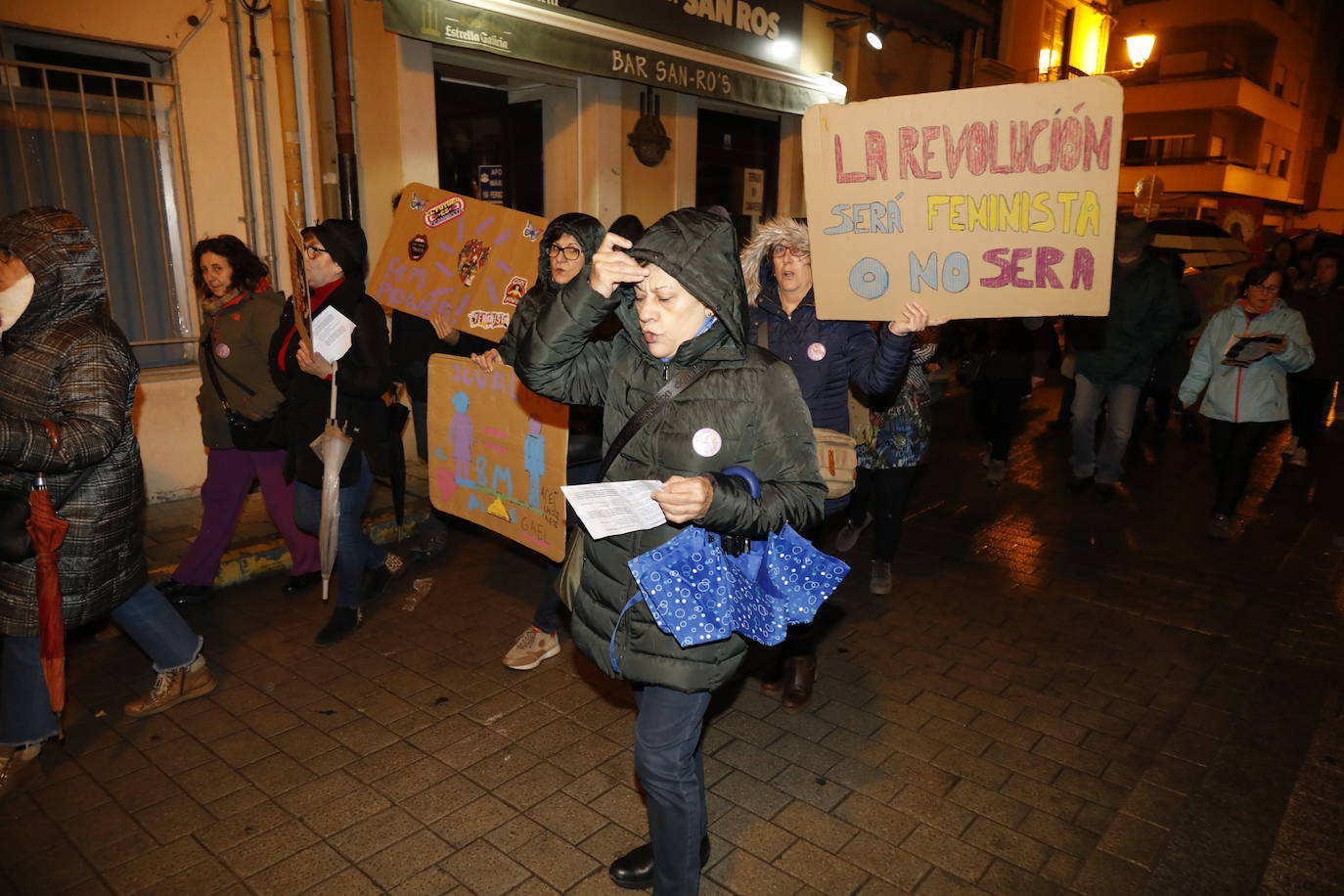 La manifestación del Día Internacional de la Mujer en Peñafiel.