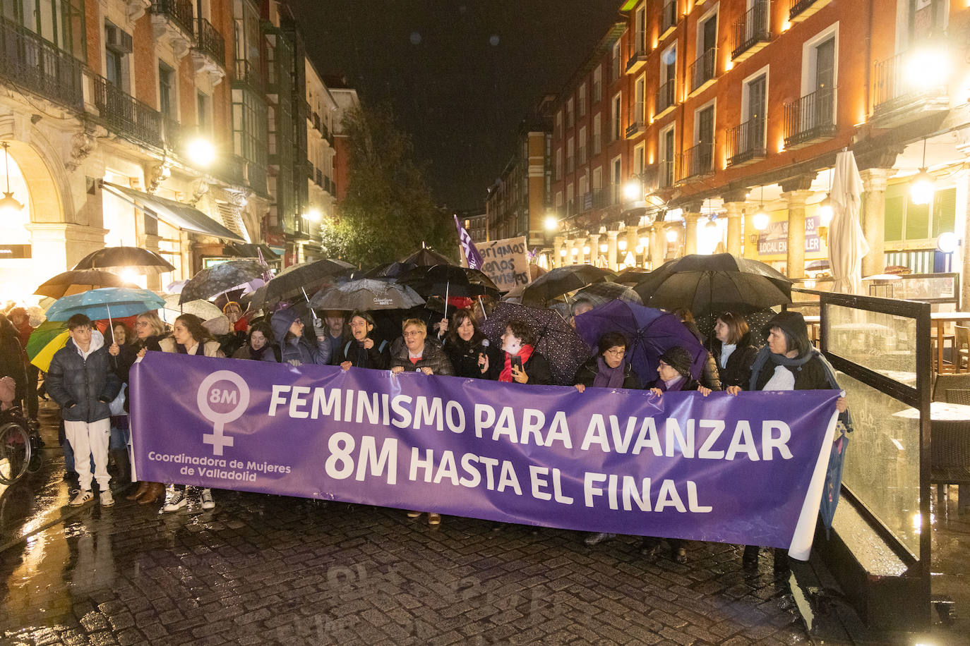 La pancarta de la Coordinadora de Mujeres de Valladolid.