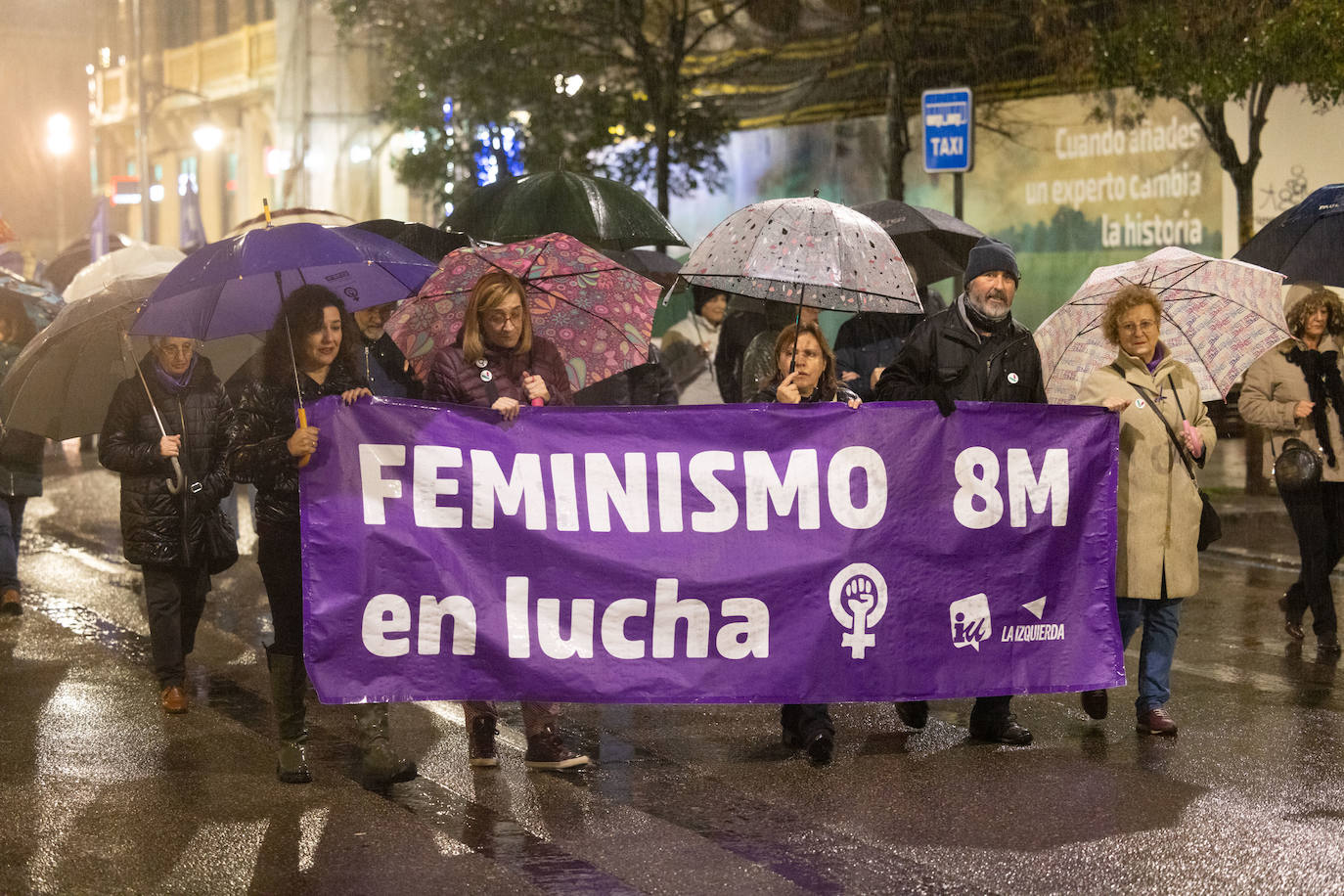 Fotos: Las imágenes de la manifestación del 8M en Valladolid