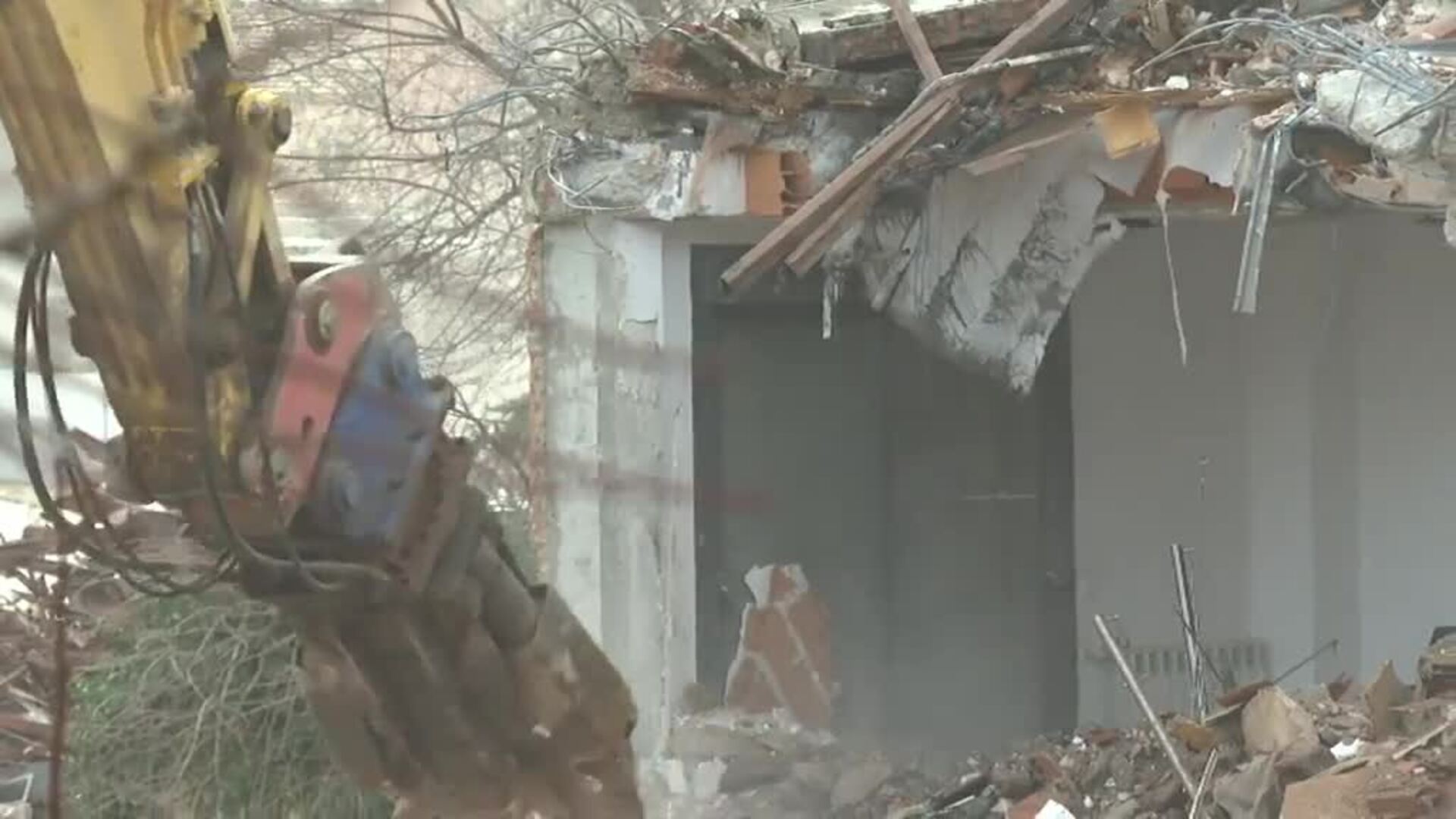 Nuevos derribos de viviendas en San Fernando de Henares por las obras de la línea 7 de Metro de Madrid