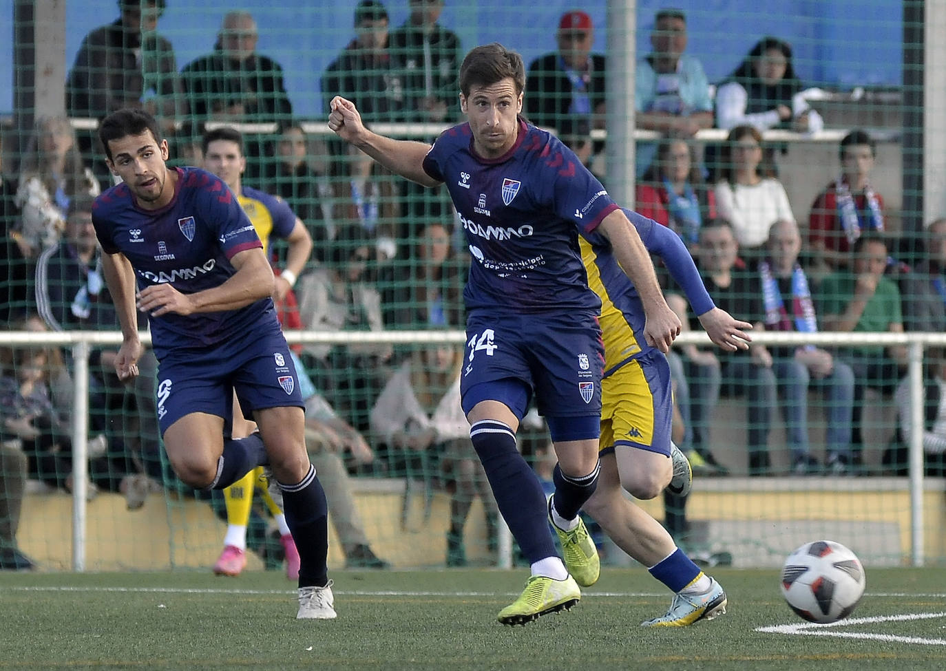 Partido entre el Alcorcón B y la Gimnástica Segoviana.