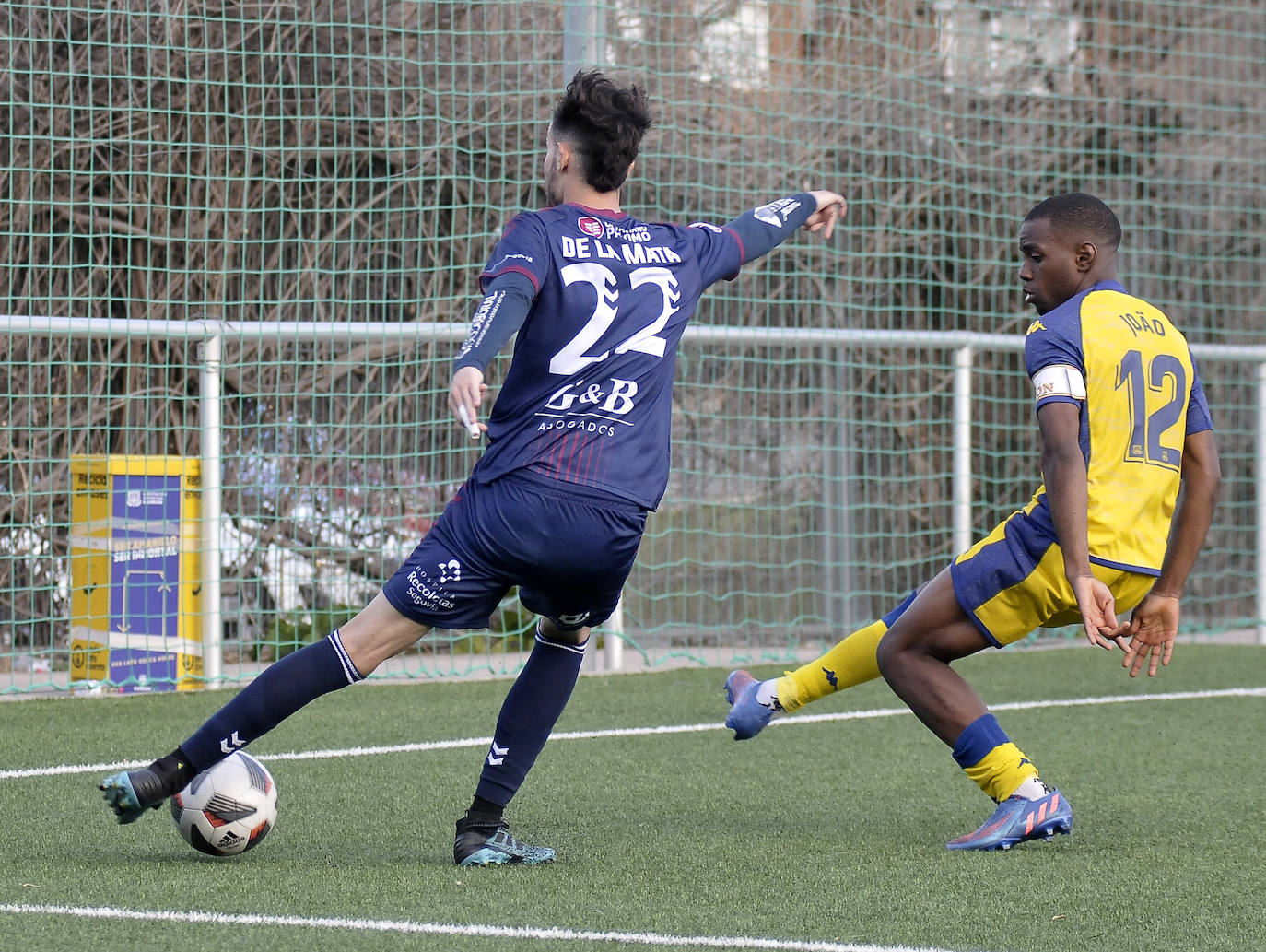 Partido entre el Alcorcón B y la Gimnástica Segoviana.